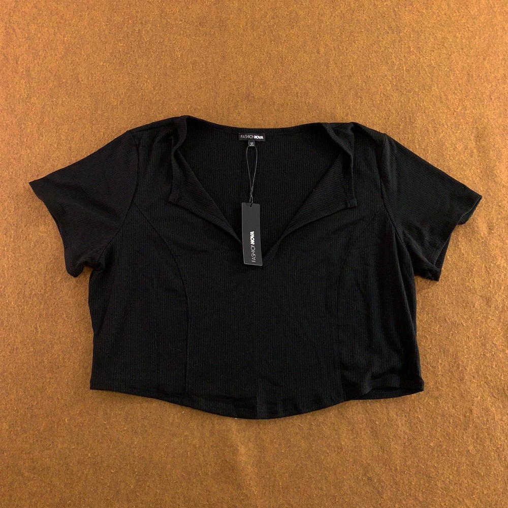 Fashion Nova Womens 2X Black Valentina Plunge Ribbed Crop Top NWT